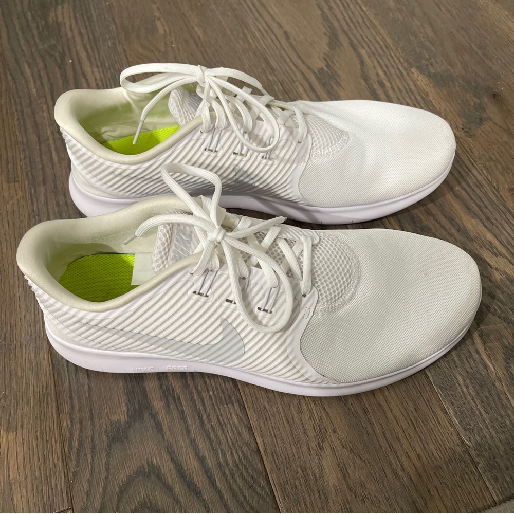 Nike Men's Free Rn CMTR White/Pure Platinum Ankle-High Running sz 12